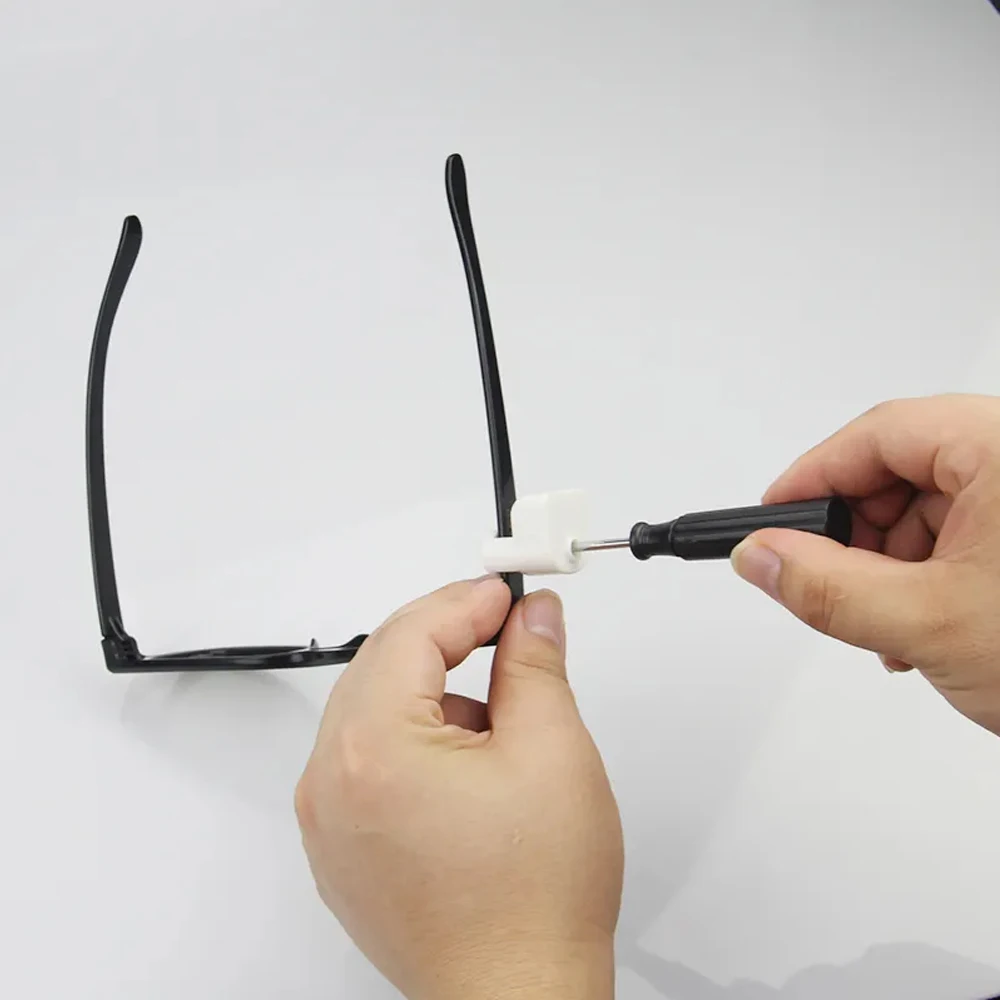1 PCS Optical Detacher for Hard Security EAS Tags – Ideal for Clothes Glasses Tag Removal